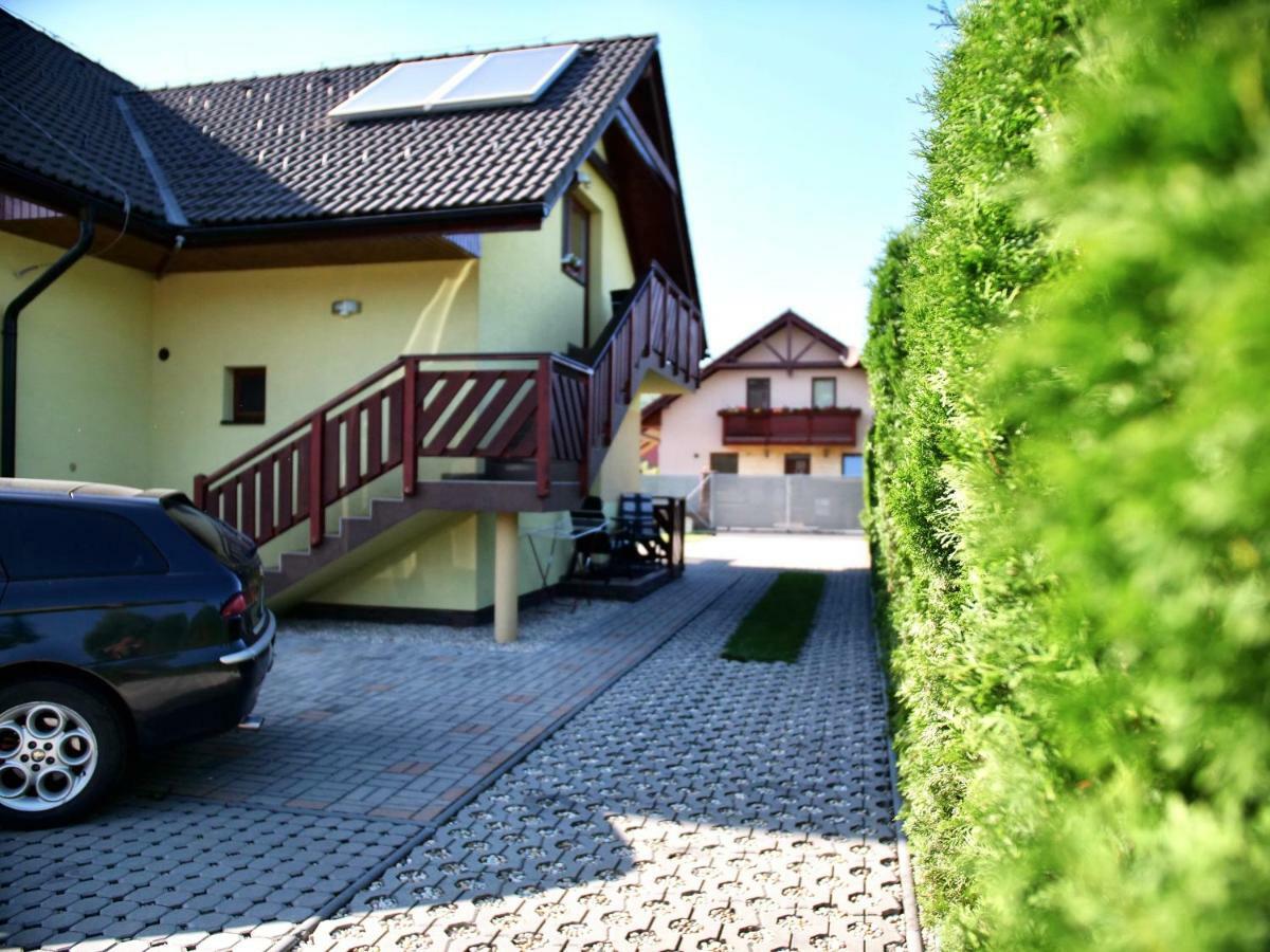 Apartmany U Slavky Besenova Bagian luar foto